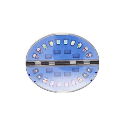 DTC Dental Clear Self Ligating Brackets per la classificazione degli strumenti MBT/Roth Classe II