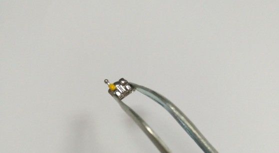 Fornitori ortodontici Dental laser a bracciale metallico con durata di conservazione di 1 anno