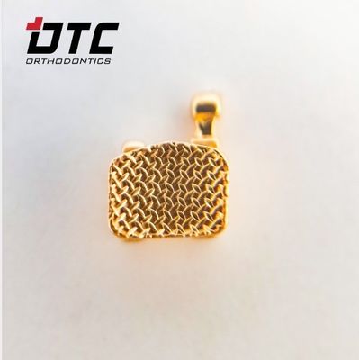 Prova il miglior trattamento ortodontico con le staffe in oro certificate CE di DTC Ortho