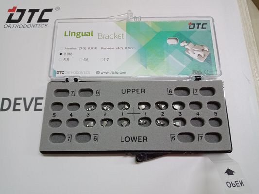Le apparecchiature ortodontiche per la lingua DTC standard CE per il trattamento ortodontico a dimensioni ridotte
