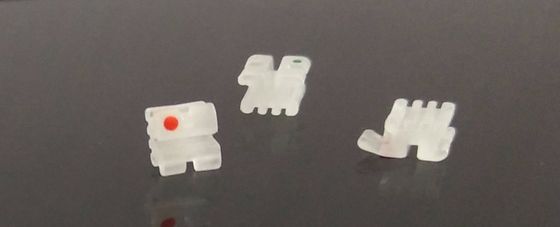Clinica DTC Ortodonzia dentale Ortodonzia supporto in ceramica per la classificazione degli strumenti di classe I