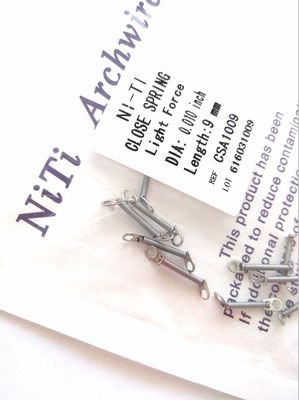 Durata di conservazione 3 anni Dental Ortodontic Open Coil Springs con 0,010&quot; / 0,012&quot; di diametro