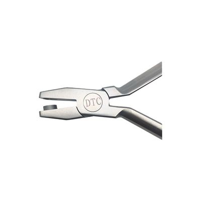 Trattamento ortodontico con allineatore trasparente di classe I Strumenti di foratura in acciaio inox